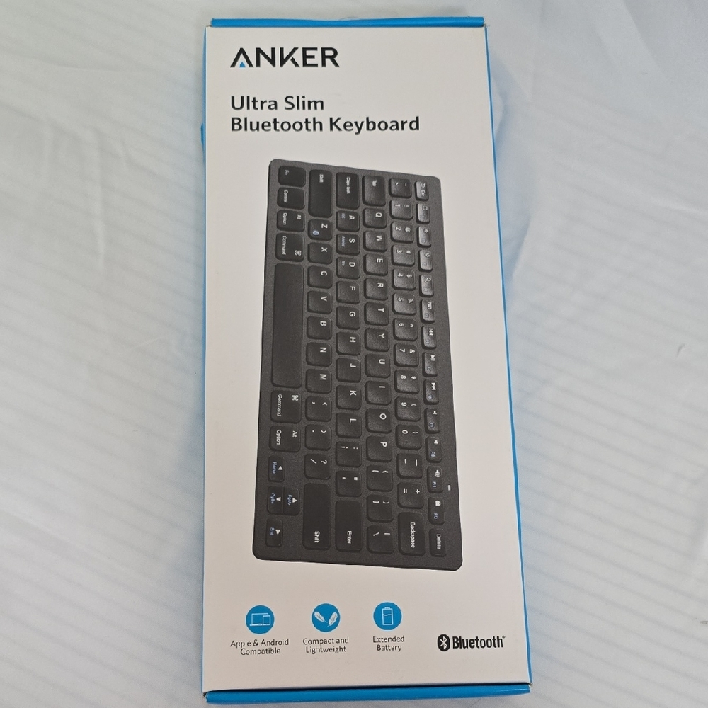 Anker Ultra Slim Bluetooth Keyboard - Black and Blue